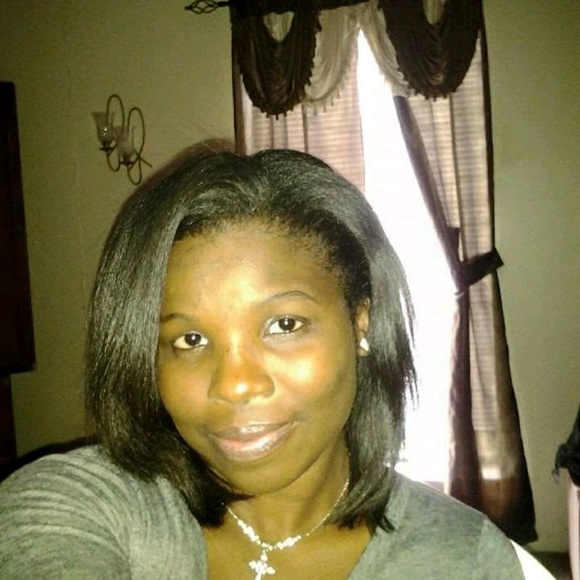 Meet your Posher, Quanesia - Picture 1 of 1